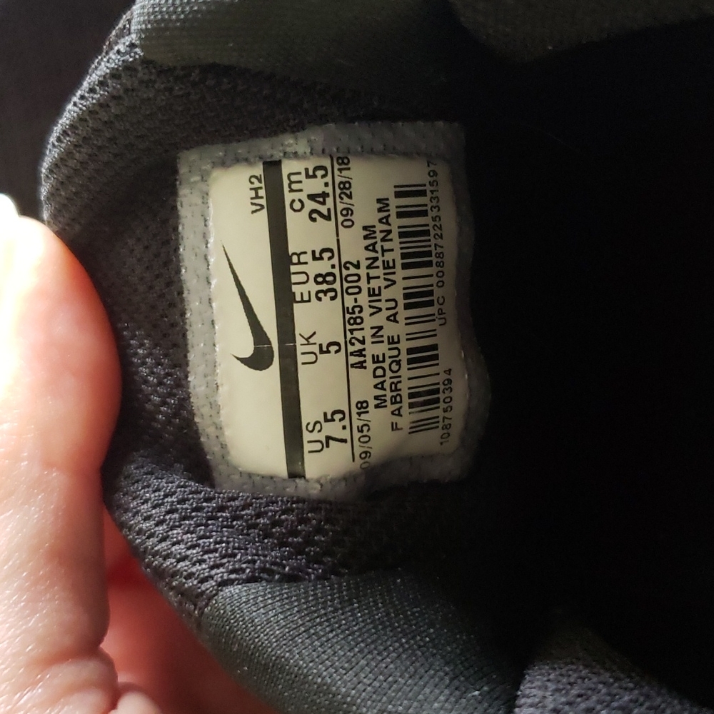 NIKE sneakers - Picture 4 of 4